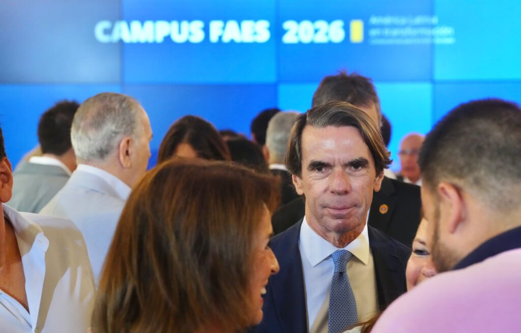 Reconfiguración política en América Latina polarización, liderazgo y gobernabilidad2